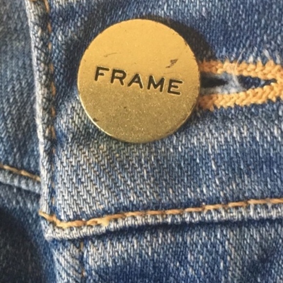 FRAME's Le Skinny De Laurel Distressed Jea… - Picture 8 of 8